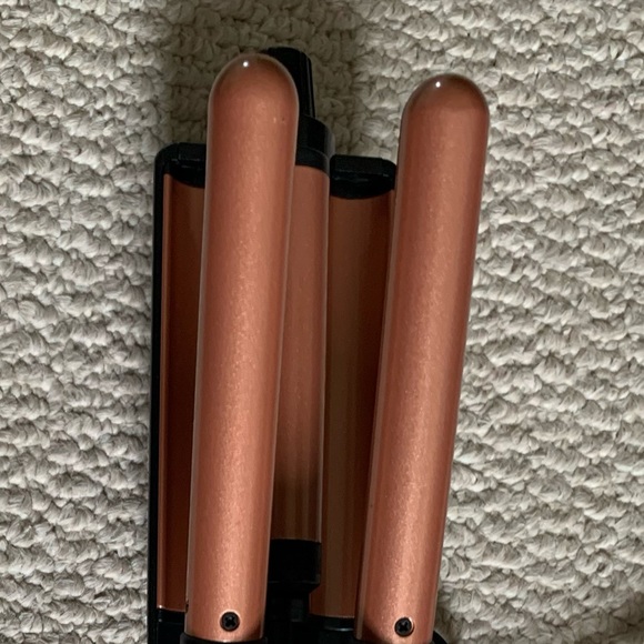 Revlon Adjustable Waver - Picture 3 of 13